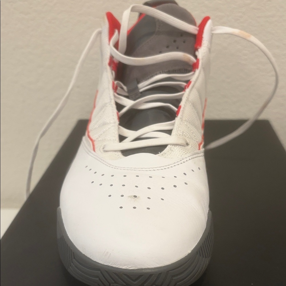 Jordan Stay Loyal White/Black/Grey Sneaker Box